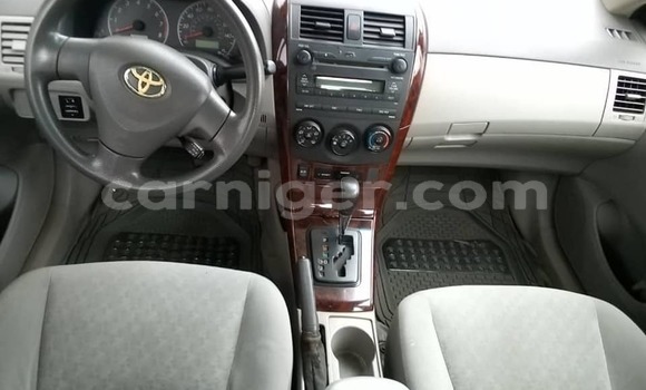 Sayi Na hannu Toyota Corolla Silver Mota in Niamey a Niamey Sayi Na hannu Toyota Corolla Silver Mota in Niamey a Niamey