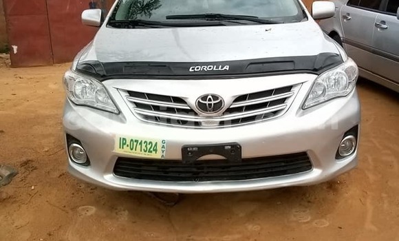 Sayi Na hannu Toyota Corolla Silver Mota in Niamey a Niamey Sayi Na hannu Toyota Corolla Silver Mota in Niamey a Niamey