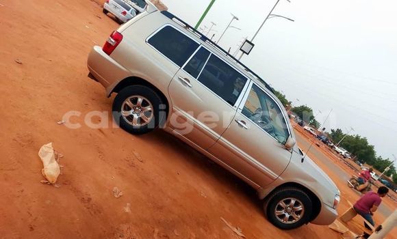 Buy Used Toyota Highlander Other Car in Niamey in Niamey Buy Used Toyota Highlander Other Car in Niamey in Niamey