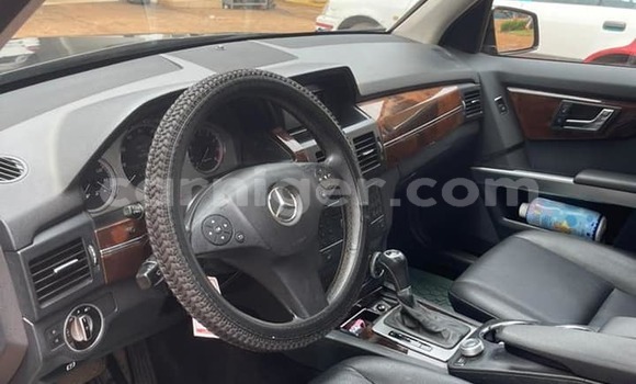 Sayi Na hannu Mercedes‒Benz GLK–Class Black Mota in Niamey a Niamey Sayi Na hannu Mercedes‒Benz GLK–Class Black Mota in Niamey a Niamey
