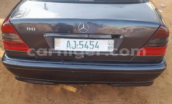 Sayi Na hannu Mercedes‒Benz C–Class Black Mota in Niamey a Niamey Sayi Na hannu Mercedes‒Benz C–Class Black Mota in Niamey a Niamey