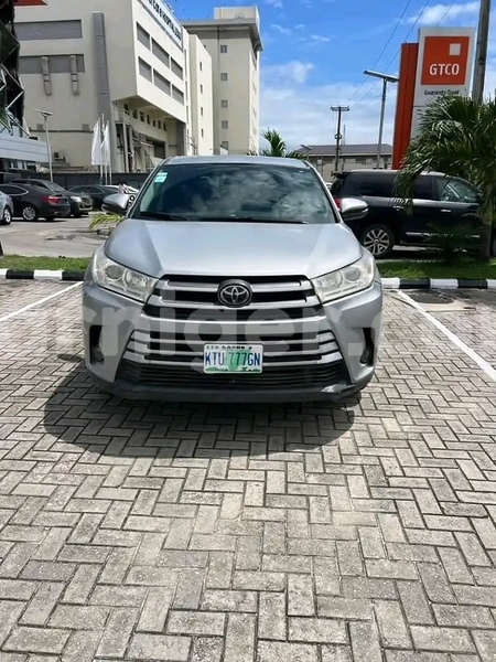 Big with watermark toyota highlander niamey niamey 7792