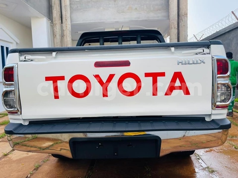 Big with watermark toyota hilux niamey niamey 7809