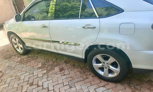 Buy Used Lexus CT White Car in Niamey in Niamey Buy Used Lexus CT White Car in Niamey in Niamey