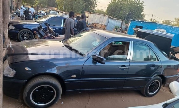 Buy Used Mercedes Viano Other Car in Niamey in Niamey Buy Used Mercedes Viano Other Car in Niamey in Niamey