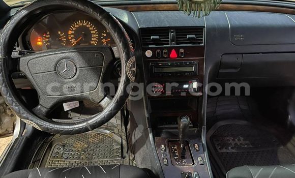 Sayi Na hannu Mercedes-Benz C-Classe Other Mota in Niamey a Niamey Sayi Na hannu Mercedes-Benz C-Classe Other Mota in Niamey a Niamey