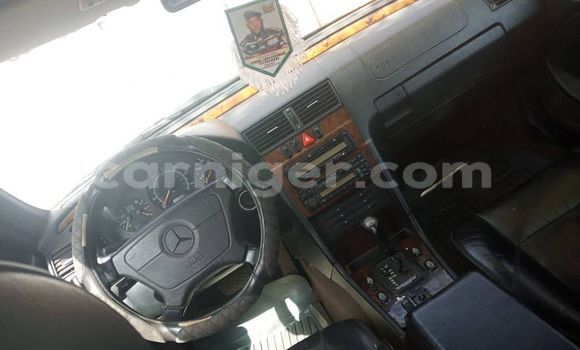 Buy Used Mercedes-Benz C-Classe Black Car in Niamey in Niamey Buy Used Mercedes-Benz C-Classe Black Car in Niamey in Niamey