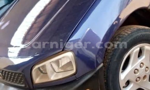 Sayi Na hannu Toyota RAV4 Blue Mota in Niamey a Niamey Sayi Na hannu Toyota RAV4 Blue Mota in Niamey a Niamey