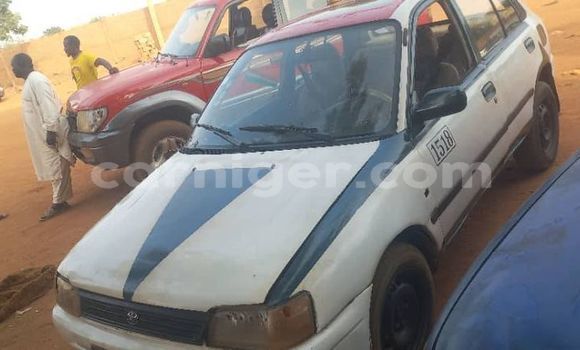 Buy Used Toyota Aqua White Car in Niamey in Niamey Buy Used Toyota Aqua White Car in Niamey in Niamey