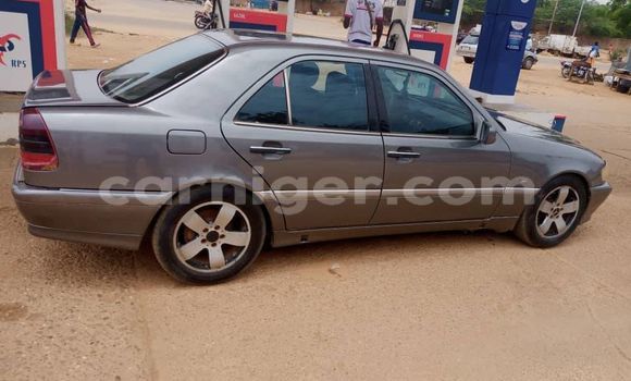 Buy Used Mercedes-Benz C250 coupe Other Car in Niamey in Niamey Buy Used Mercedes-Benz C250 coupe Other Car in Niamey in Niamey