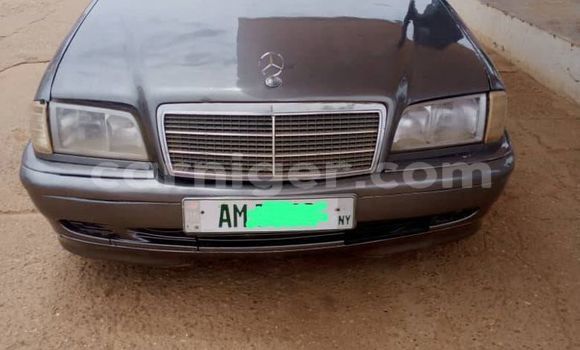 Buy Used Mercedes-Benz C250 coupe Other Car in Niamey in Niamey Buy Used Mercedes-Benz C250 coupe Other Car in Niamey in Niamey