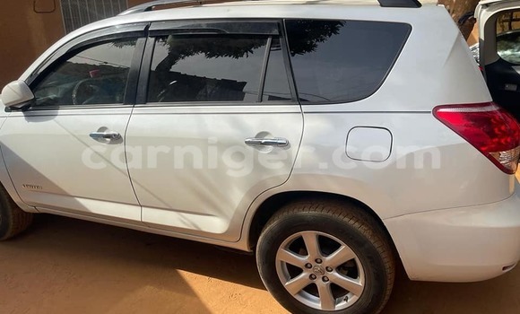 اشتري مستعمل Toyota RAV4 Other سيارة في نيامي في نيامي اشتري مستعمل Toyota RAV4 Other سيارة في نيامي في نيامي