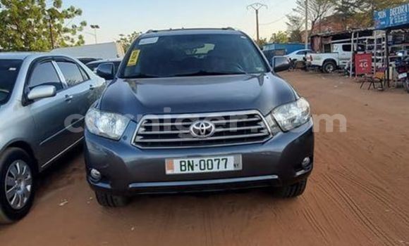 Buy Used Toyota Highlander Black Car in Niamey in Niamey Buy Used Toyota Highlander Black Car in Niamey in Niamey
