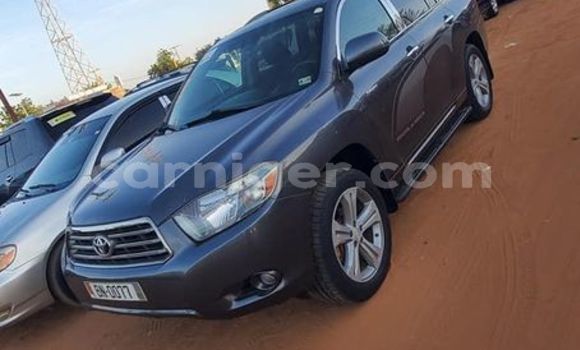 Buy Used Toyota Highlander Black Car in Niamey in Niamey Buy Used Toyota Highlander Black Car in Niamey in Niamey