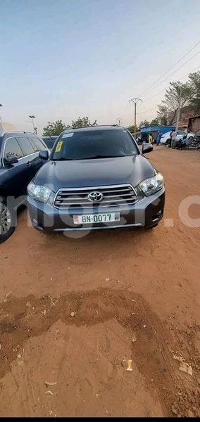 Big with watermark toyota highlander niamey niamey 7879