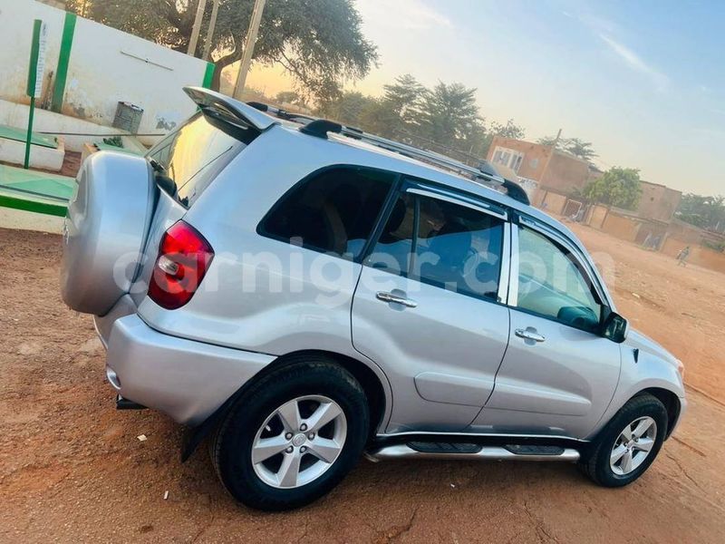 Big with watermark toyota rav4 niamey niamey 7884