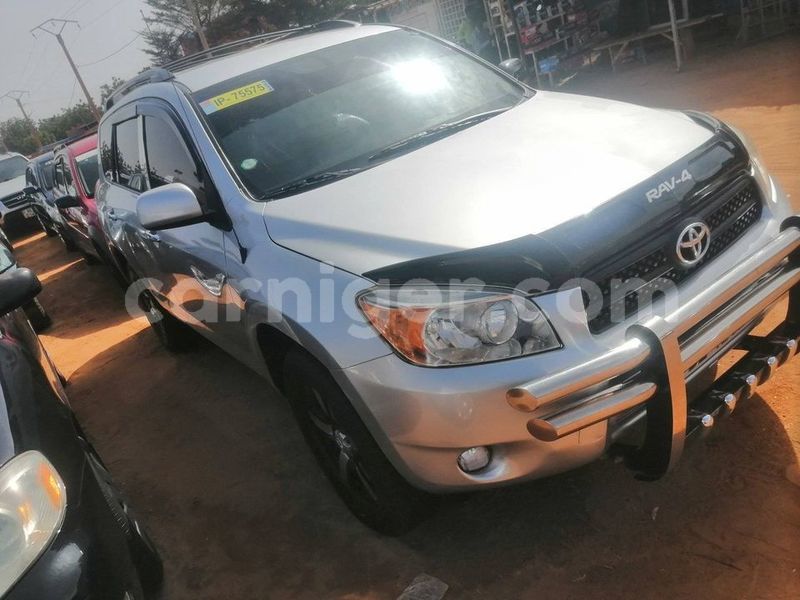 Big with watermark toyota rav4 niamey niamey 7885