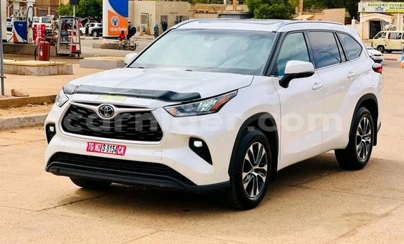 اشتري جديد Toyota Highlander White سيارة في نيامي في نيامي اشتري جديد Toyota Highlander White سيارة في نيامي في نيامي