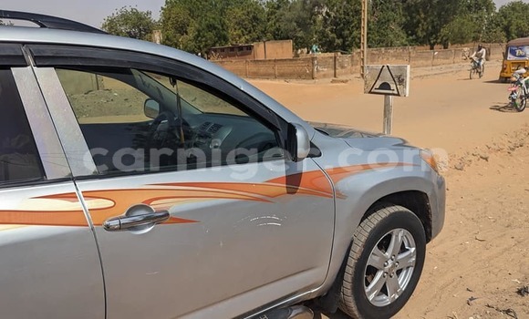 Acheter Occasion Voiture Toyota RAV4 Autre à Niamey, Niamey Acheter Occasion Voiture Toyota RAV4 Autre à Niamey, Niamey
