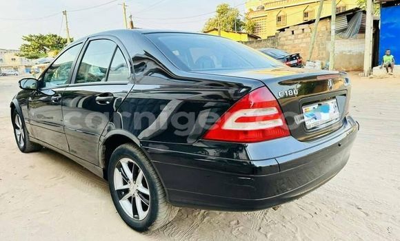 Buy Used Mercedes-Benz C180 COUPE Other Car in Niamey in Niamey Buy Used Mercedes-Benz C180 COUPE Other Car in Niamey in Niamey