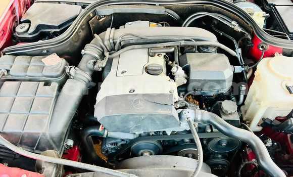 Sayi Na hannu Mercedes‒Benz C–Class Red Mota in Ayorou a Tillabery Sayi Na hannu Mercedes‒Benz C–Class Red Mota in Ayorou a Tillabery