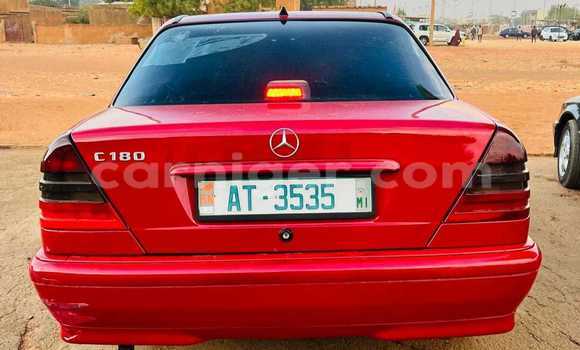 Sayi Na hannu Mercedes‒Benz C–Class Red Mota in Ayorou a Tillabery Sayi Na hannu Mercedes‒Benz C–Class Red Mota in Ayorou a Tillabery