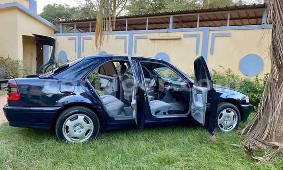 Sayi Na hannu Toyota Allion Black Mota in Ayorou a Tillabery Sayi Na hannu Toyota Allion Black Mota in Ayorou a Tillabery