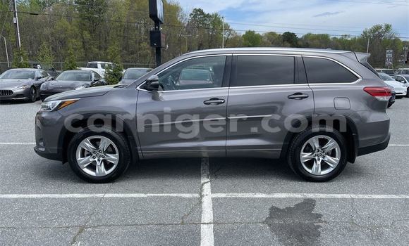 Acheter Occasion Voiture Toyota Highlander Autre à Ayorou, Tillabery Acheter Occasion Voiture Toyota Highlander Autre à Ayorou, Tillabery