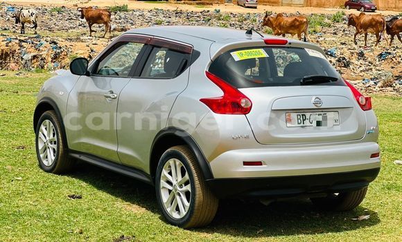Sayi Sabo Nissan Juke Silver Mota in Niamey a Niamey Sayi Sabo Nissan Juke Silver Mota in Niamey a Niamey