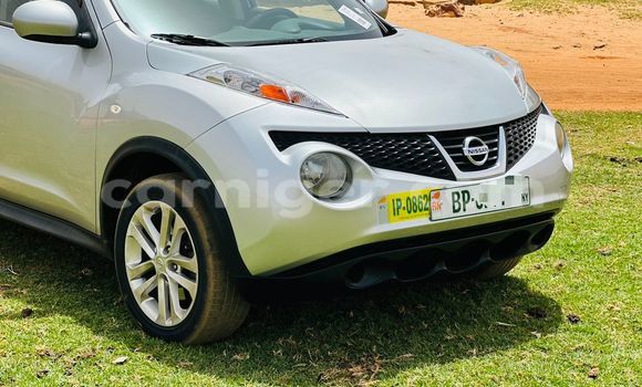 Sayi Sabo Nissan Juke Silver Mota in Niamey a Niamey Sayi Sabo Nissan Juke Silver Mota in Niamey a Niamey