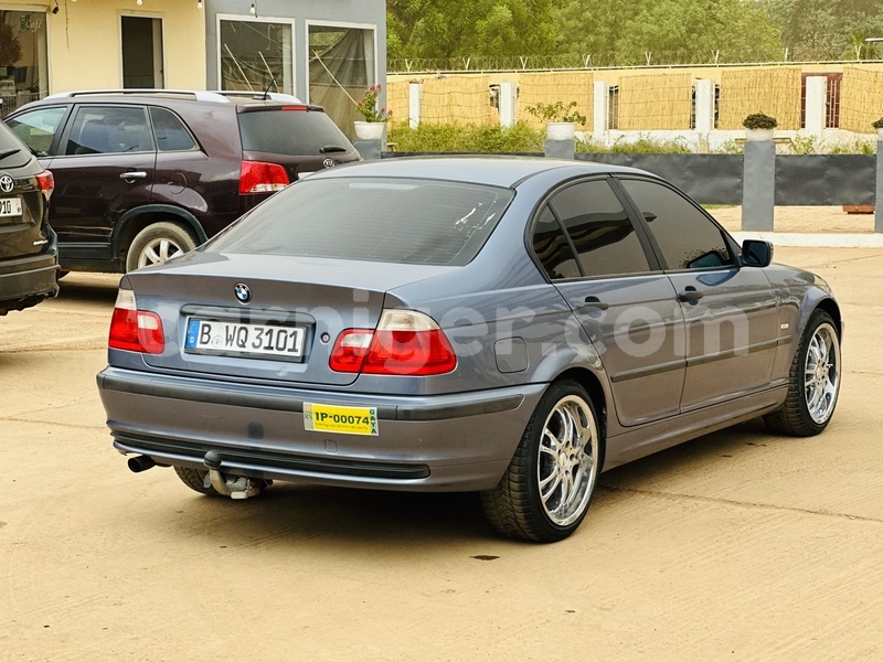 Big with watermark bmw 315 niamey niamey 7982