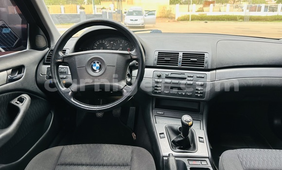 Sayi Sabo BMW 315 Blue Mota in Niamey a Niamey Sayi Sabo BMW 315 Blue Mota in Niamey a Niamey