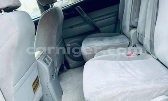 Sayi Na hannu Toyota Highlander Silver Mota in Niamey a Niamey Sayi Na hannu Toyota Highlander Silver Mota in Niamey a Niamey