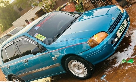 Sayi Na hannu Toyota Corolla Blue Mota in Niamey a Niamey Sayi Na hannu Toyota Corolla Blue Mota in Niamey a Niamey