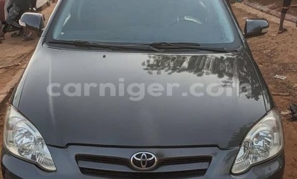 Sayi Na hannu Toyota Corolla Silver Mota in Niamey a Niamey Sayi Na hannu Toyota Corolla Silver Mota in Niamey a Niamey