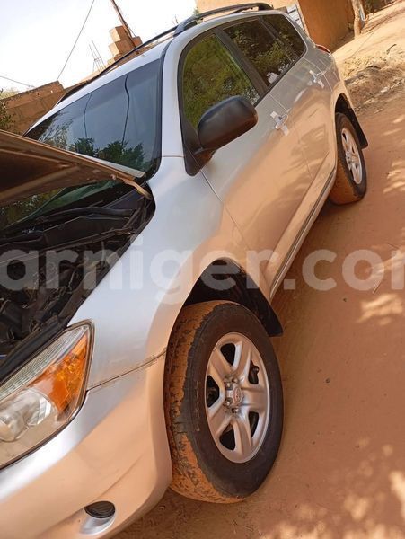 Big with watermark toyota rav4 niamey niamey 8009