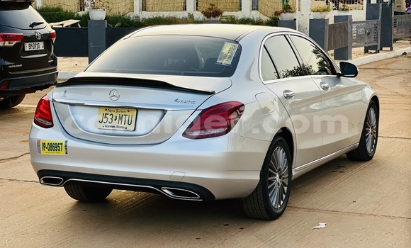 Sayi Sabo Mercedes-Benz C-Classe Silver Mota in Niamey a Niamey Sayi Sabo Mercedes-Benz C-Classe Silver Mota in Niamey a Niamey