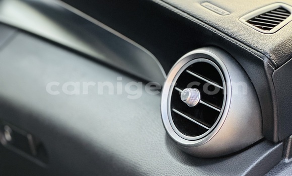 Sayi Sabo Mercedes-Benz C-Classe Silver Mota in Niamey a Niamey Sayi Sabo Mercedes-Benz C-Classe Silver Mota in Niamey a Niamey