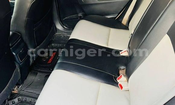Buy Used Toyota Corolla White Car in Agadez in Agadez Buy Used Toyota Corolla White Car in Agadez in Agadez