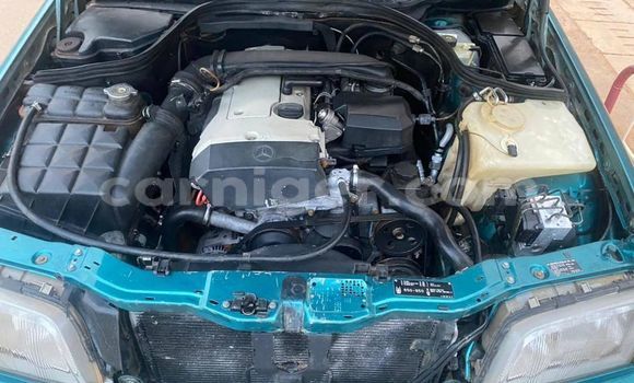 Buy Used Mercedes-Benz C-Classe Blue Car in Agadez in Agadez Buy Used Mercedes-Benz C-Classe Blue Car in Agadez in Agadez