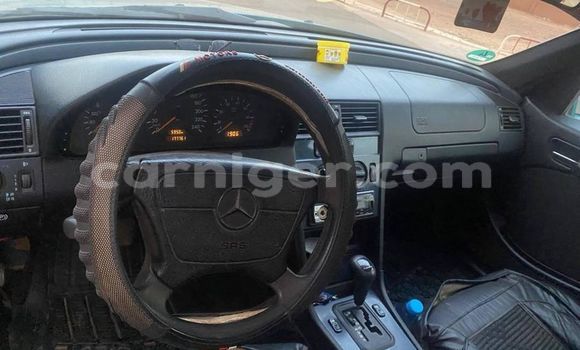 Buy Used Mercedes-Benz C-Classe Blue Car in Agadez in Agadez Buy Used Mercedes-Benz C-Classe Blue Car in Agadez in Agadez
