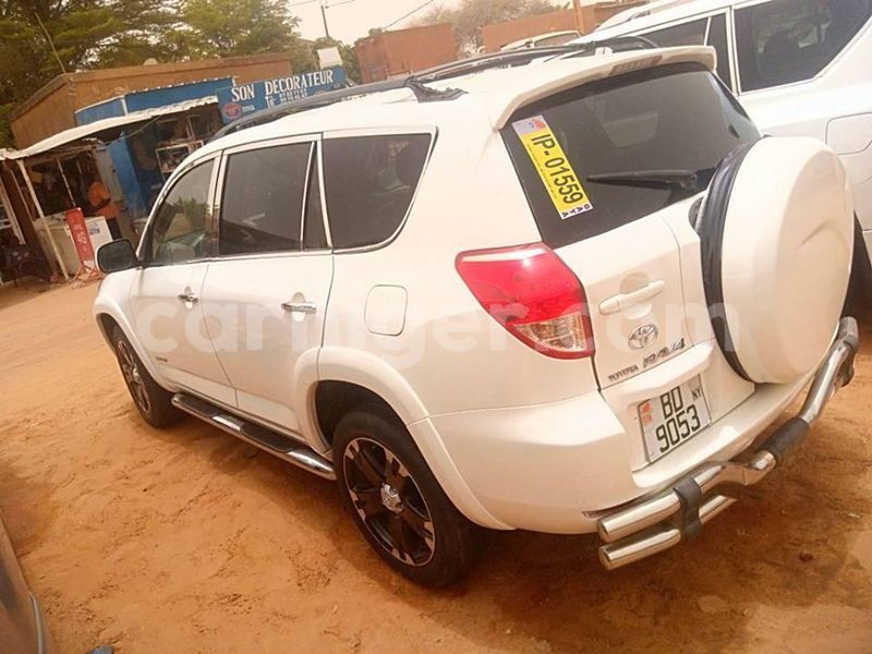 Big with watermark toyota rav4 maradi aguie 8037