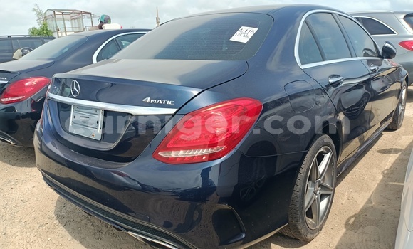 Acheter Occasion Voiture Mercedes‒Benz 300–Series Bleu à Niamey, Niamey Acheter Occasion Voiture Mercedes‒Benz 300–Series Bleu à Niamey, Niamey