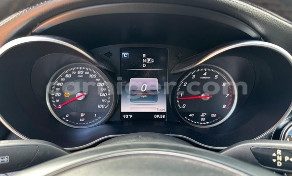 Sayi Sabo Mercedes-Benz C-Classe Silver Mota in Niamey a Niamey Sayi Sabo Mercedes-Benz C-Classe Silver Mota in Niamey a Niamey