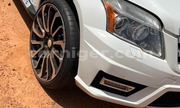 Sayi Sabo Mercedes‒Benz CLK-klasse AMG White Mota in Niamey a Niamey Sayi Sabo Mercedes‒Benz CLK-klasse AMG White Mota in Niamey a Niamey