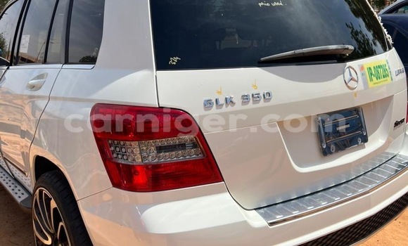 Sayi Sabo Mercedes‒Benz CLK-klasse AMG White Mota in Niamey a Niamey Sayi Sabo Mercedes‒Benz CLK-klasse AMG White Mota in Niamey a Niamey