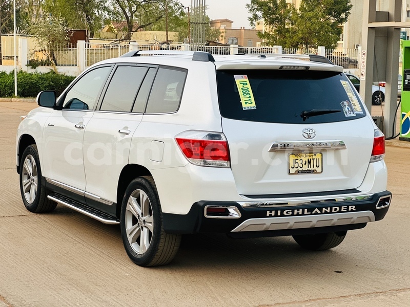 Big with watermark toyota highlander niamey niamey 8063