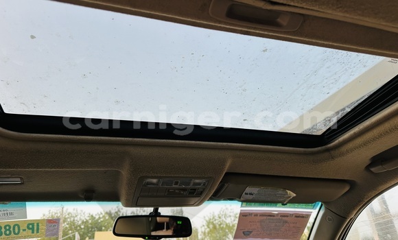 Sayi Sabo Toyota Highlander White Mota in Niamey a Niamey Sayi Sabo Toyota Highlander White Mota in Niamey a Niamey