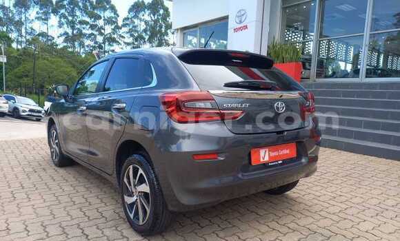 Acheter Occasion Voiture Toyota Starlet Bleu à Niamey, Niamey Acheter Occasion Voiture Toyota Starlet Bleu à Niamey, Niamey