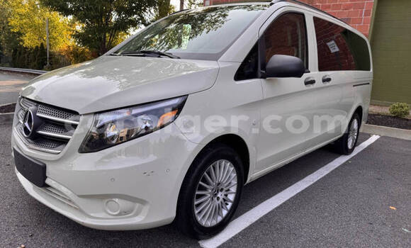 Buy Used Mercedes‒Benz Vito White Car in Niamey in Niamey Buy Used Mercedes‒Benz Vito White Car in Niamey in Niamey